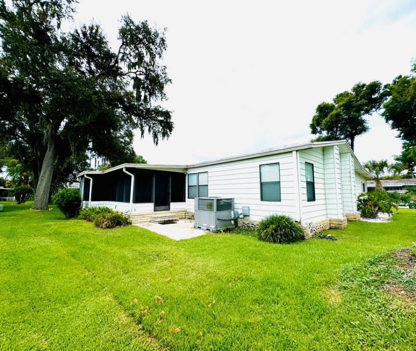 4572 Avalon Cove a Lakland, FL Mobile or Manufactured Home for Sale